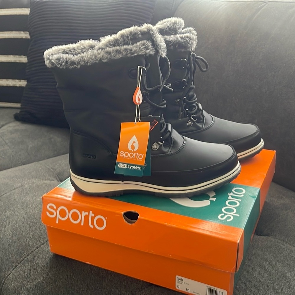 New in Box Sporto Sophia Winter Boots